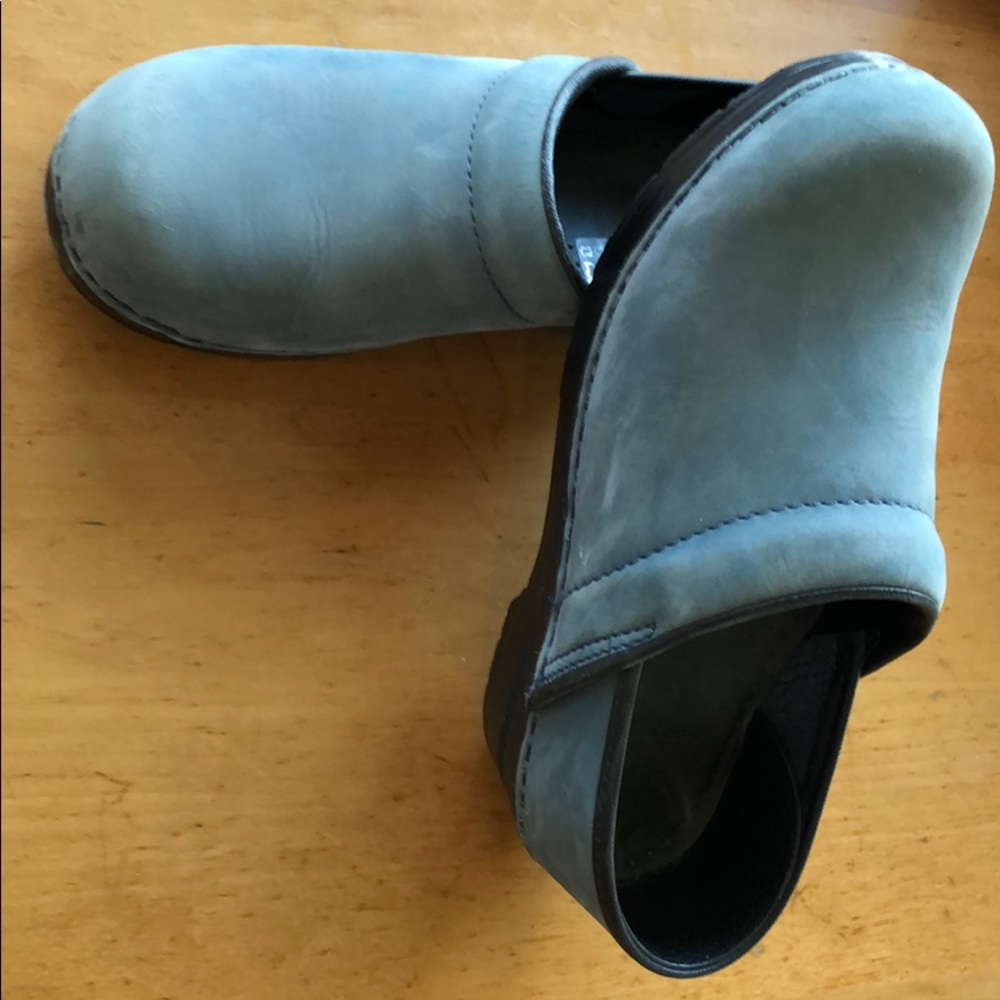 Dansko blue suede clogs 38